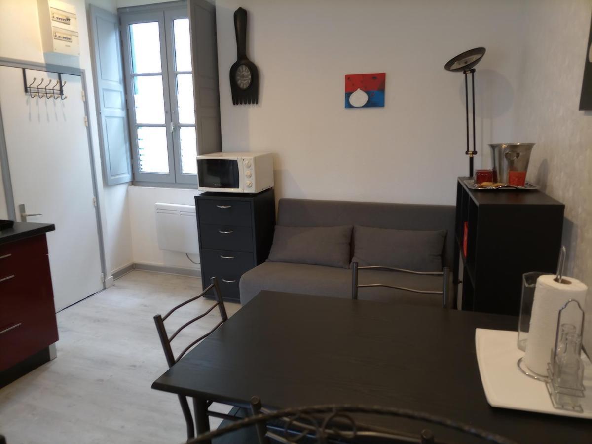 Studio Entre Chateau Et Vilaine A Vitre Esterno foto